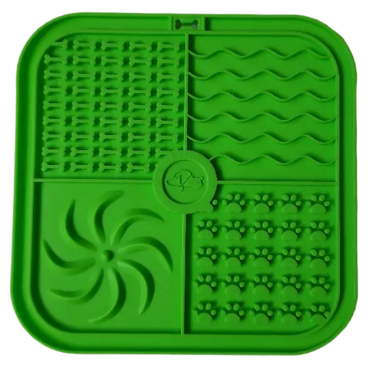 Silicone Slow Feeder Interactive Lick Mat with Suction Cups